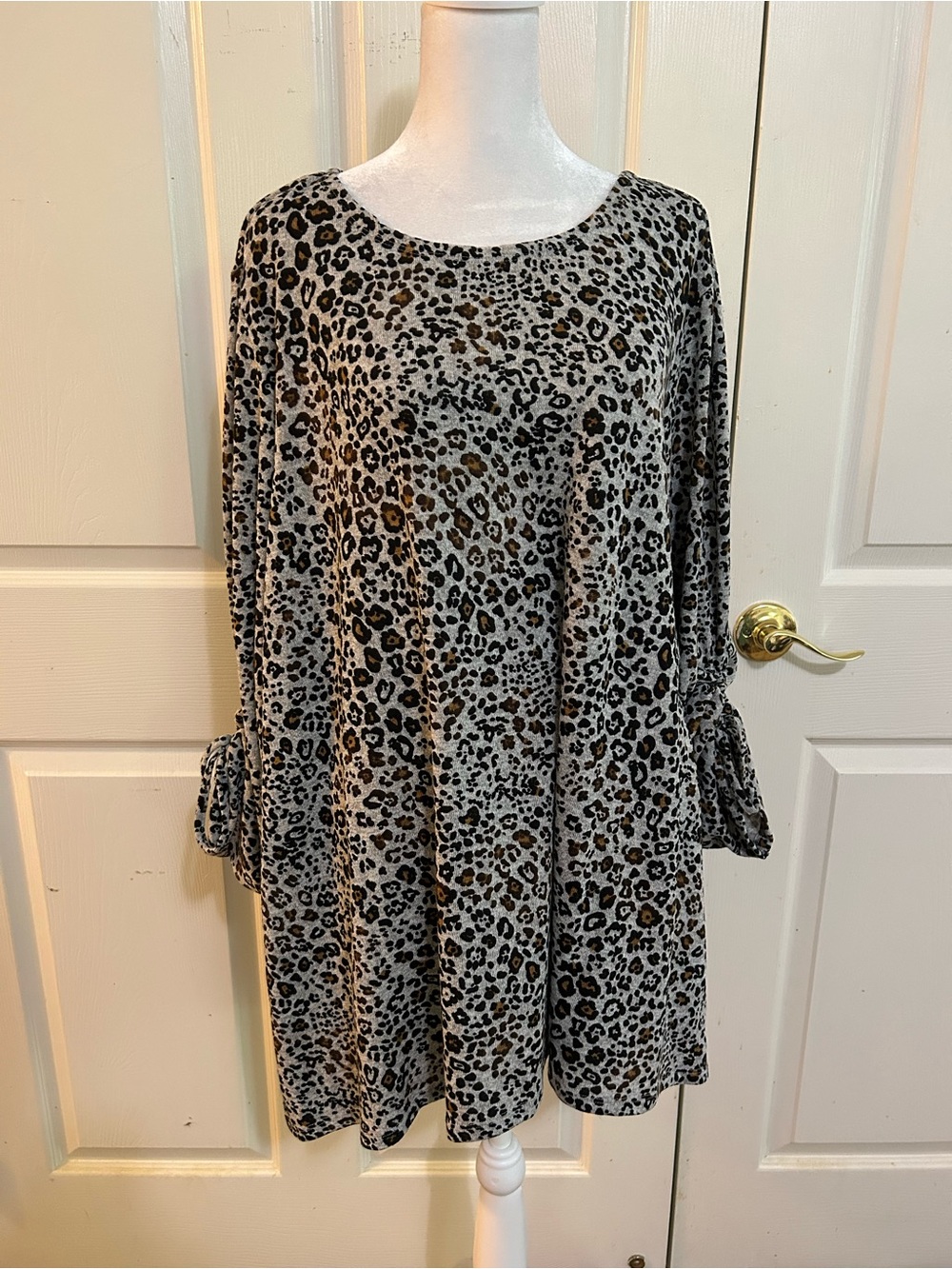 NWT Zac & Rachel cheetah print tunic, size 3X